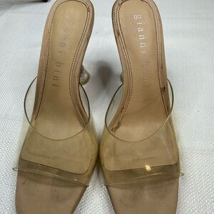 Gianni Bini Women's Transparent Tan Mules